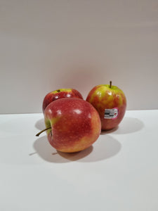 Apples- Pink lady, Large (each)