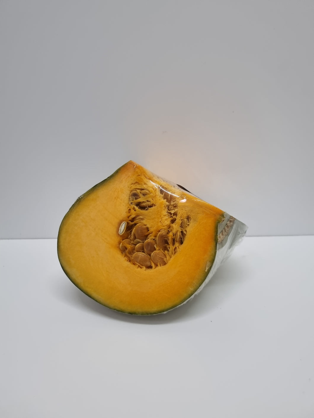 Pumpkin- Grey (quarter)