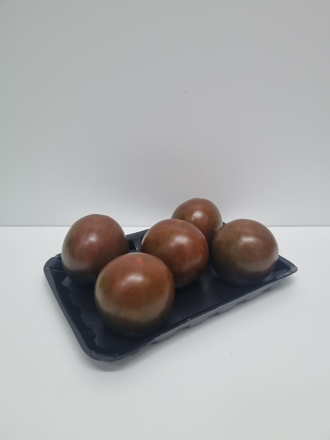 Tomato- Kumato (tray)